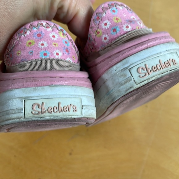 Skechers girls pink slip-on shoes size 7 - Picture 6 of 7